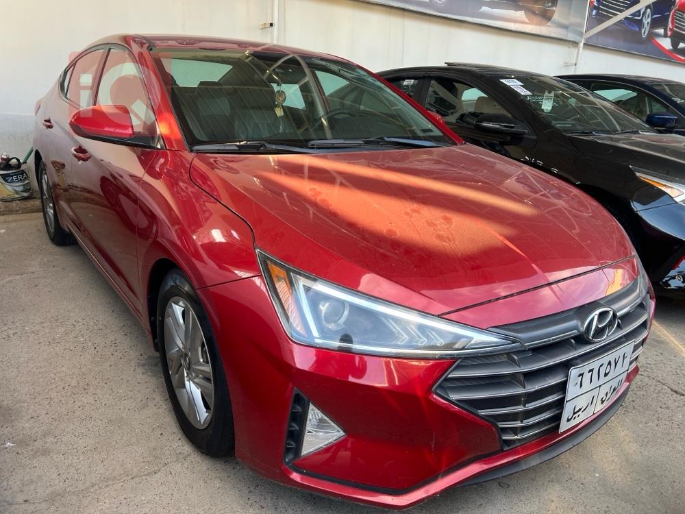 هیۆندای ئەلەنترا